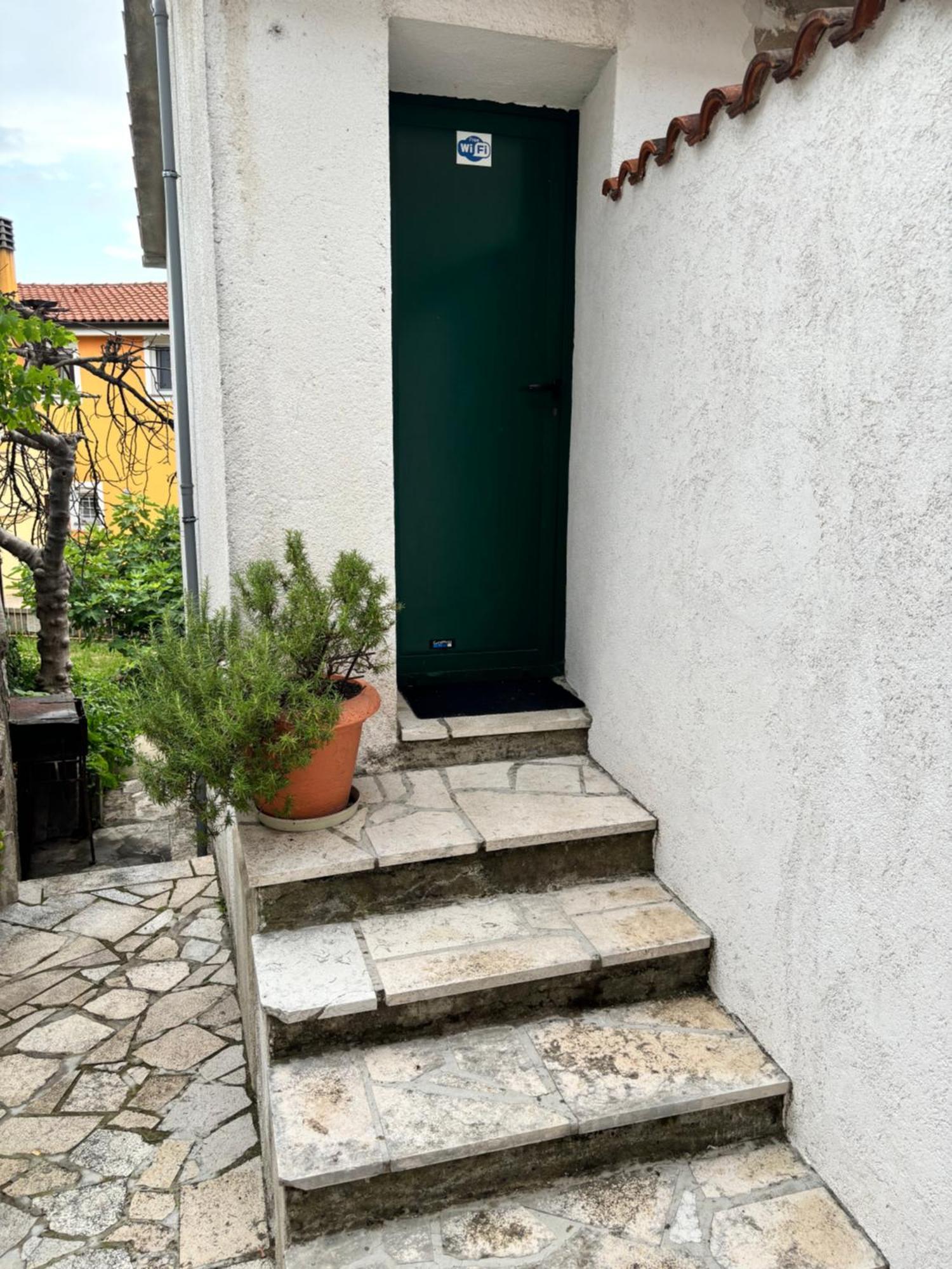 Studio I Apartman Ema Rijeka Exterior foto